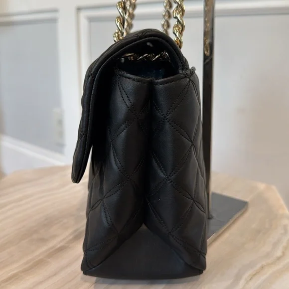 Kate Spade Bag Black Quilted Vegan Leather Gold Chain Shoulder / Crossbody - Picture 6 of 17